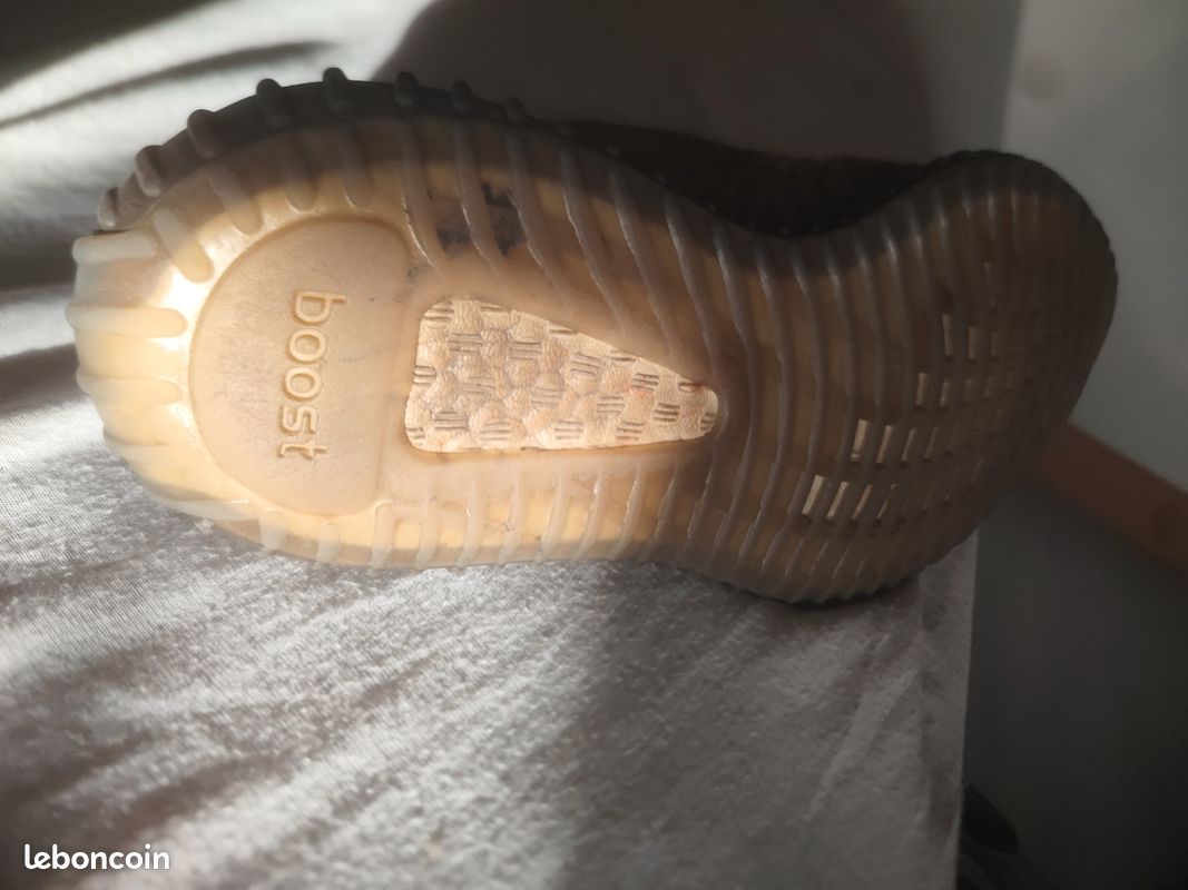 Addidas yeezy boost 350 v2 (image 2)
