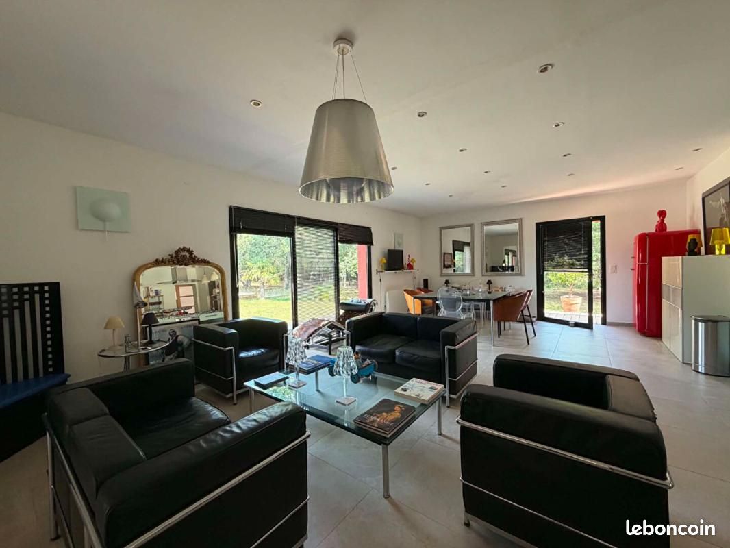 Villa 3 pièces 130 m² (image 11)