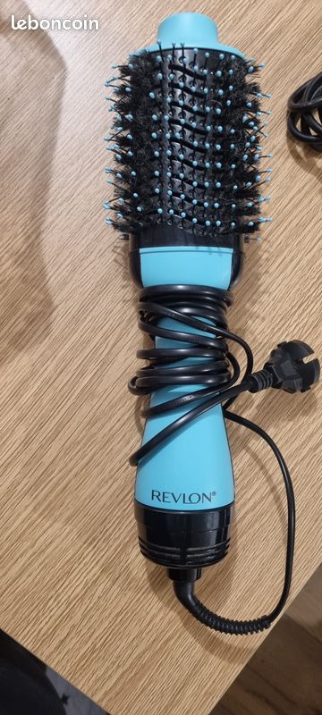 Brosse séchante Revlon (image 1)