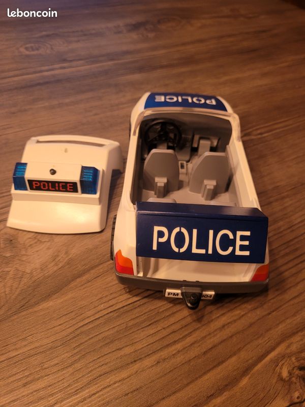 Voiture de police playmobil (image 4)