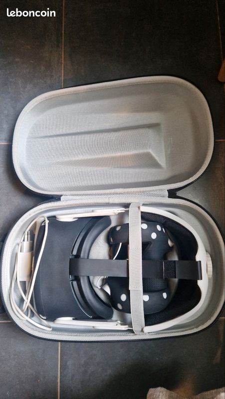 Casque VR - OCULUS Meta Quest 2 (image 3)