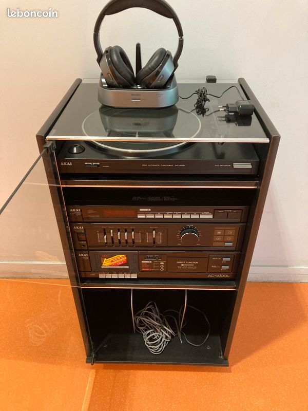 Platine Tourne disque Akai (image 1)