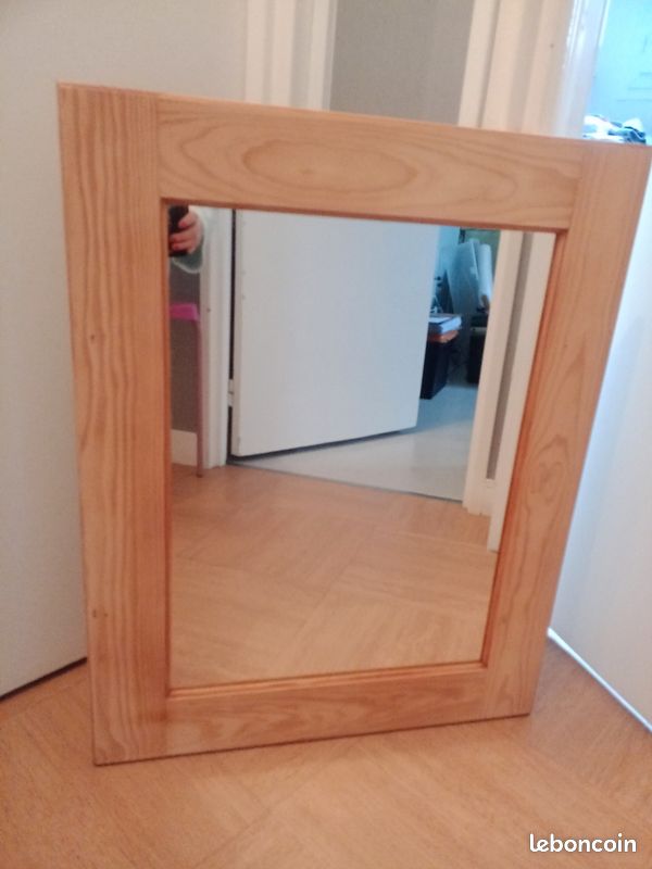 Ancien Miroir en bois . 75 x 60 cm (image 6)