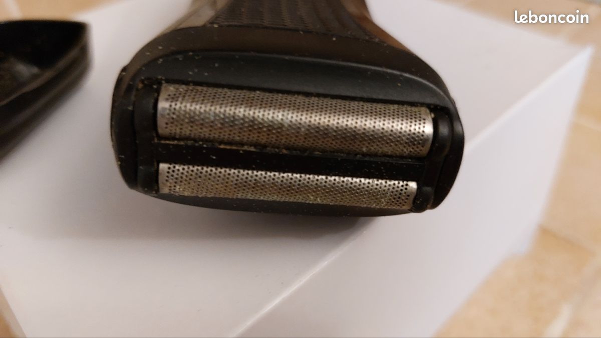 Rasoir électrique Remington (image 2)