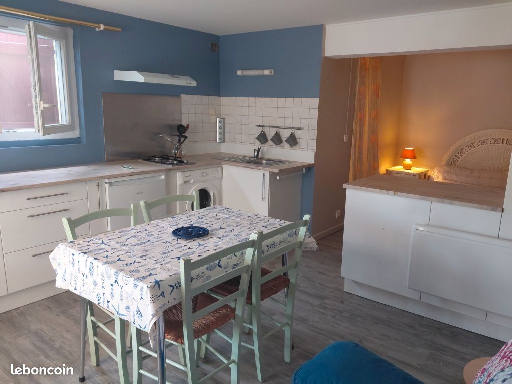 Appartement 1 pièce 25 m² · à Mayrinhac-Lentour · 25 m² · 370 €/mois
