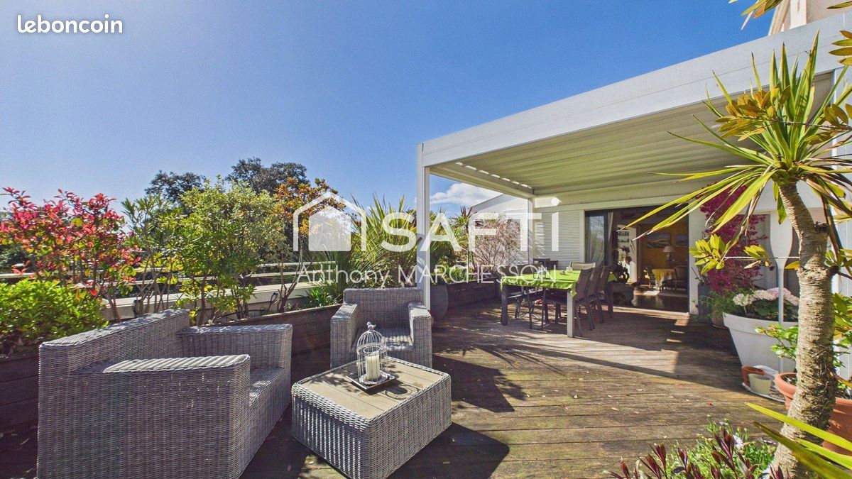 Appartement 4 pièces 149 m² · à La Rochelle · 149 m² · 1 249 000 €