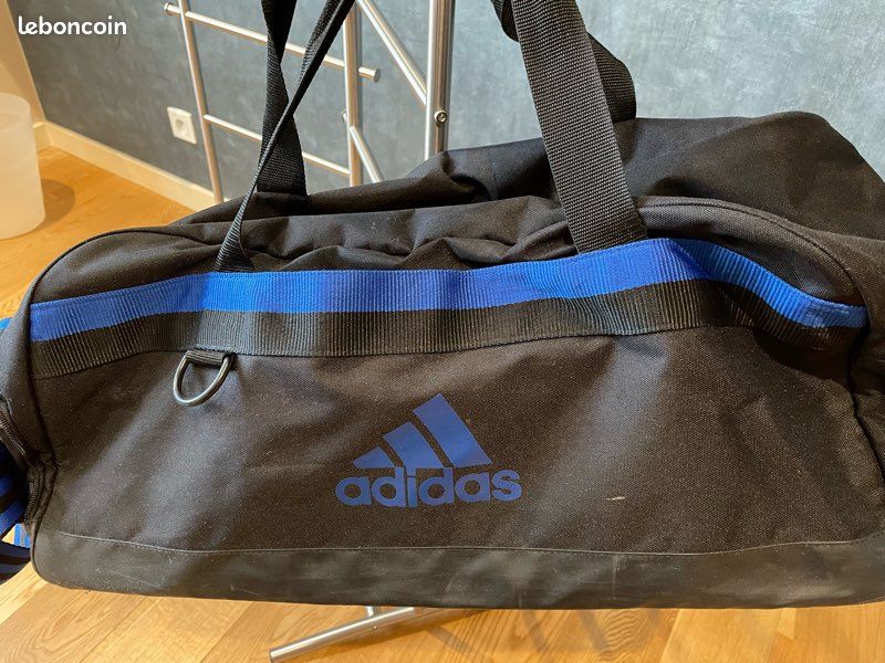Sac Adidas neuf (image 1)
