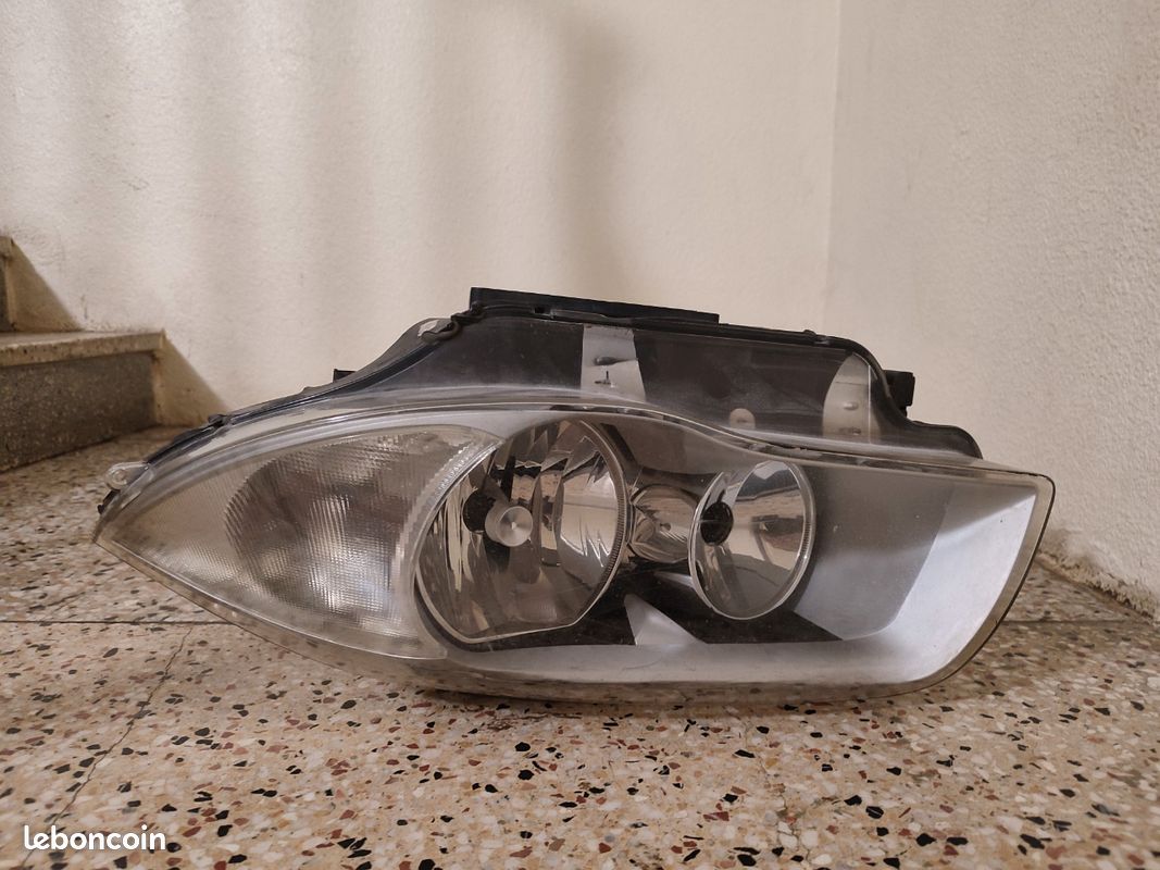Phare avant droit bmw e87 e82 e88 (image 3)