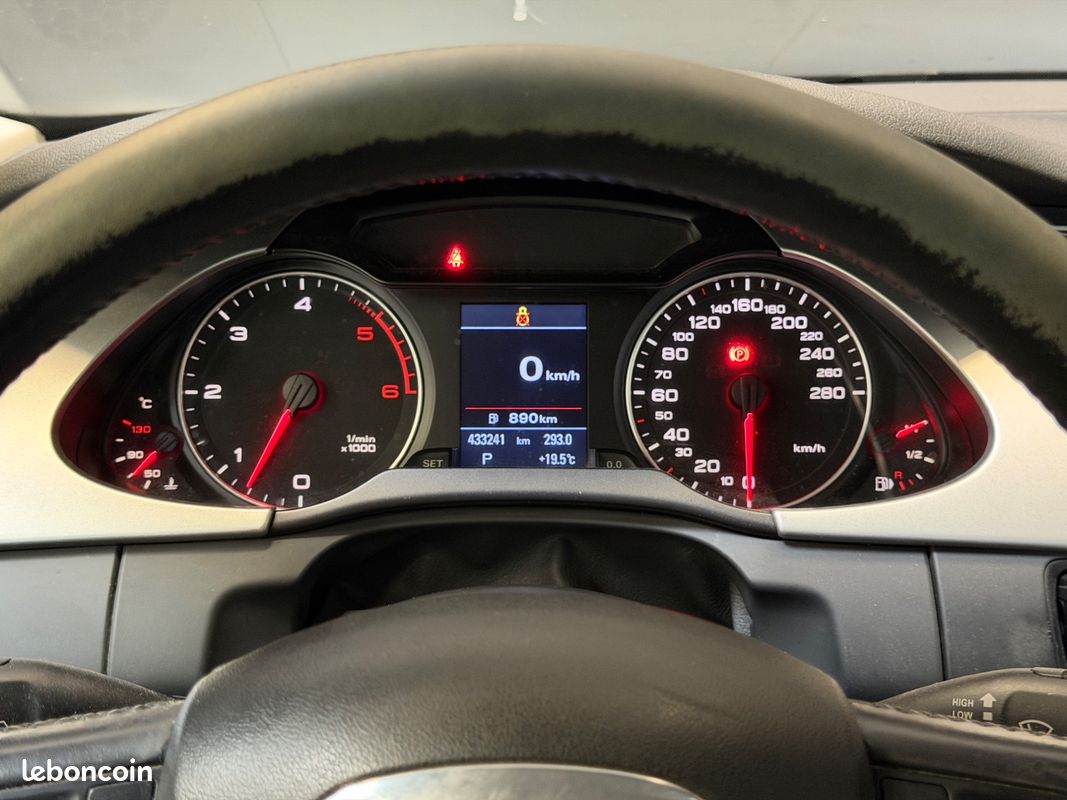 AUDI A4 2.7 TDI 190CH BVA AMBITION LUXe (image 10)