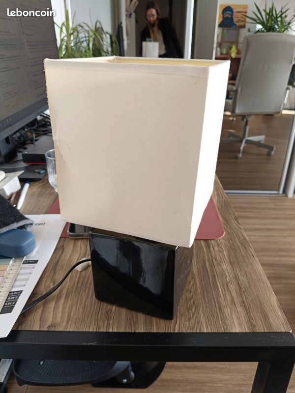 Lampe de bureau (image 2)