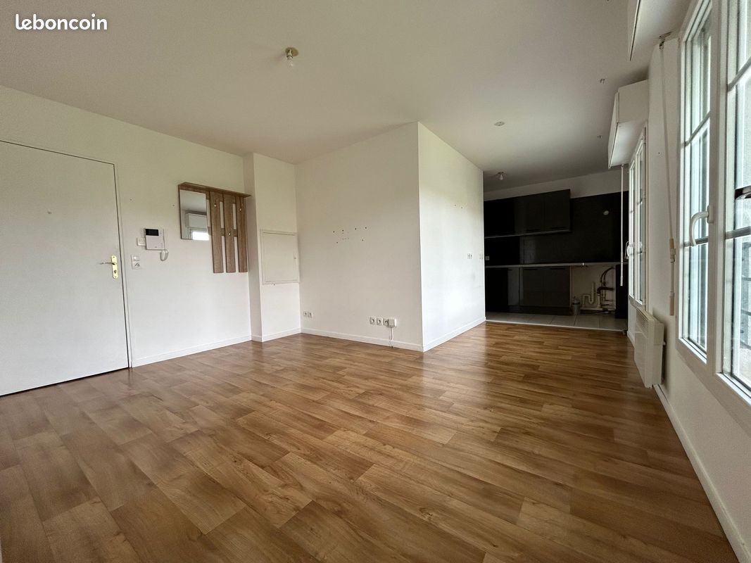 Appartement 2 pièces 41 m² · à Éragny-sur-Oise · 41 m² · 950 €/mois