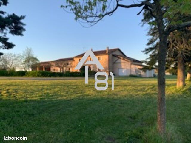 Maison 10 pièces 362 m² · à Lavaur · 362 m² · 645 000 €