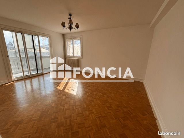 Appartement 3 pièces 72 m² · à Gap · 72 m² · 745 €