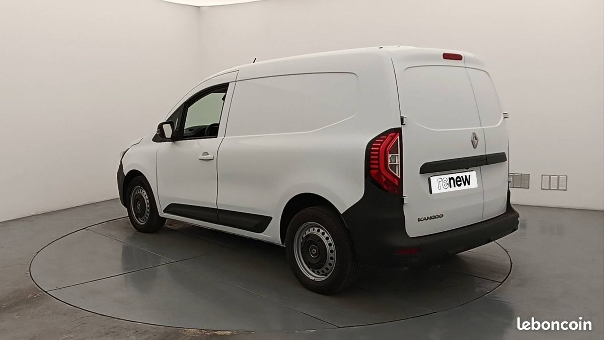 Renault kangoo van blue dci 95 extra 22 (image 6)