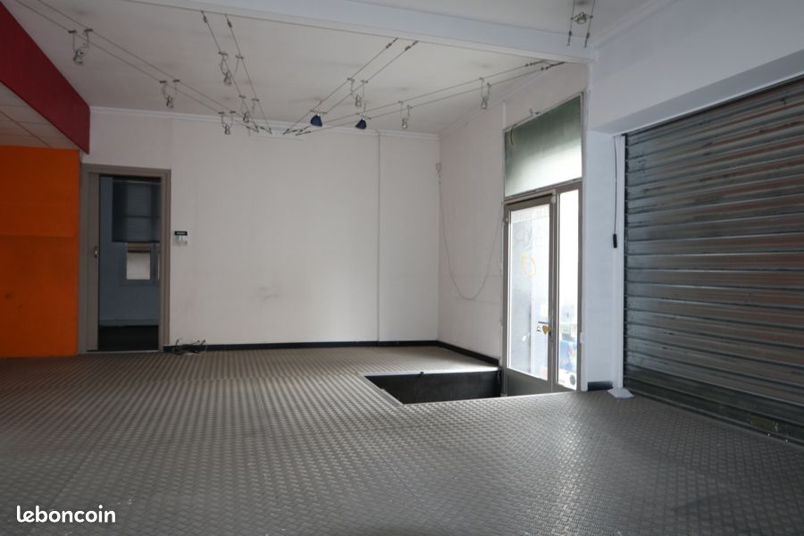 Local commercial 256 m² (image 2)