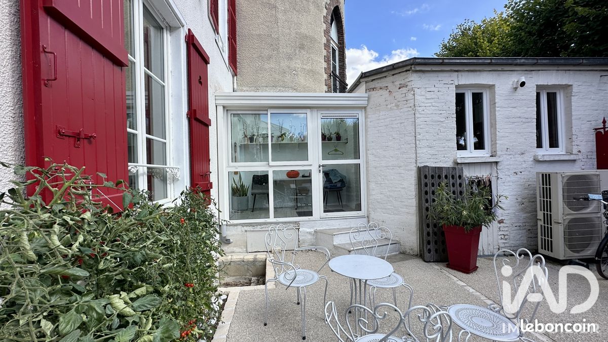 Maison 8 pièces 236 m² · à Bar-sur-Aube · 236 m² · 285 000 €