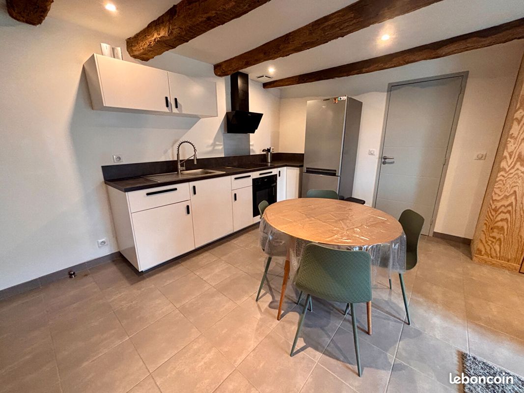 Appartement 2 pièces 39 m² · à Saint-Jouan-de-l'Isle · 39 m² · 490 €/mois