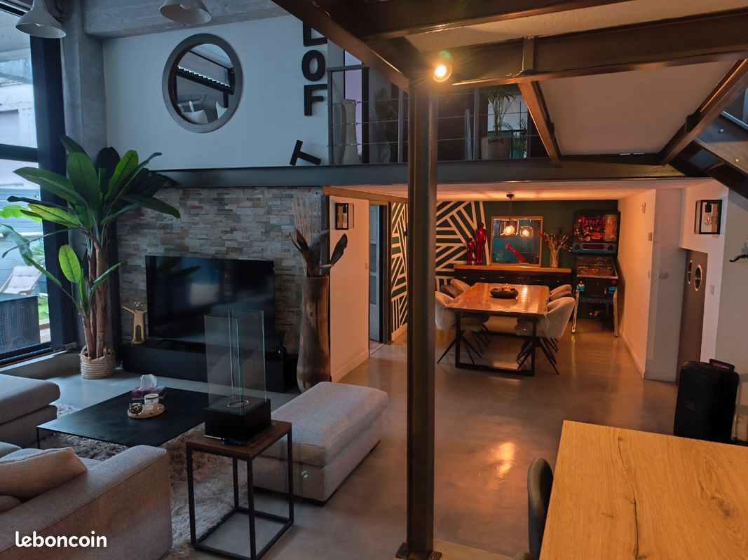 Appartement 4 pièces 120 m² · à Wattrelos · 120 m² · 239 900 €