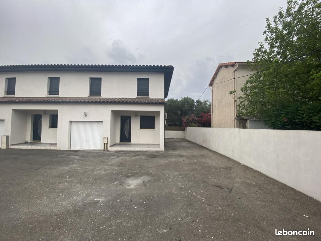 Maison 4 pièces 90 m² · à Arles · 90 m² · 1 221 €