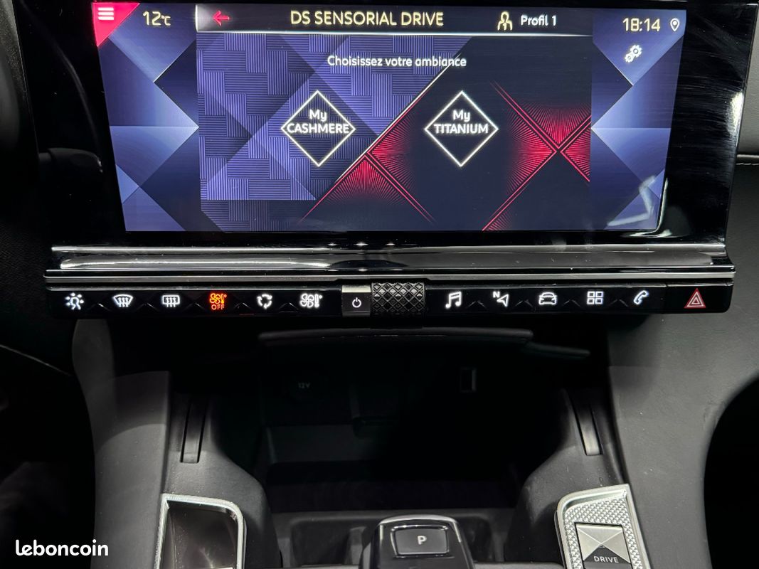 DS DS7 CROSSBACK EXECUTIVE Ess 180 EAT8 Executive (image 16)