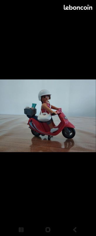 Playmobil vacancière scooter (image 3)
