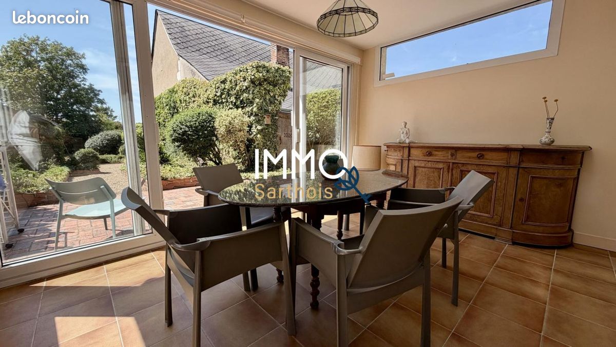 Maison 9 pièces 232 m² · à Mayet · 232 m² · 249 500 €