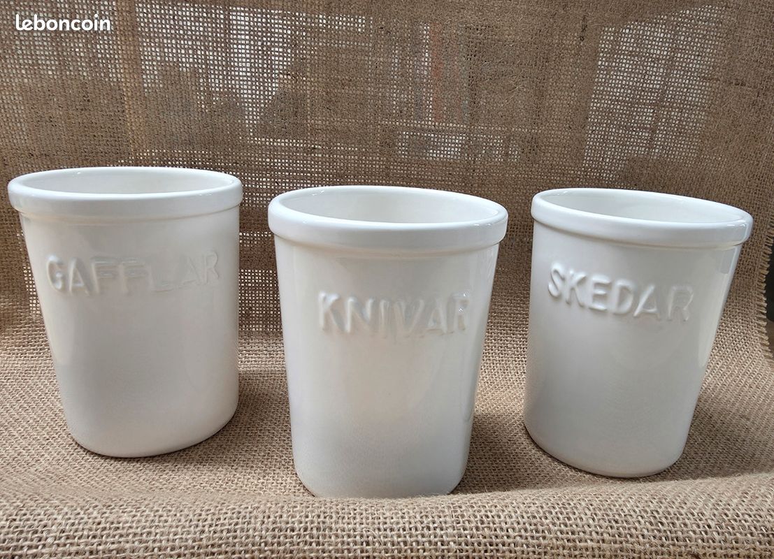 Lot 3 Pots en céramique suédoise (image 1)