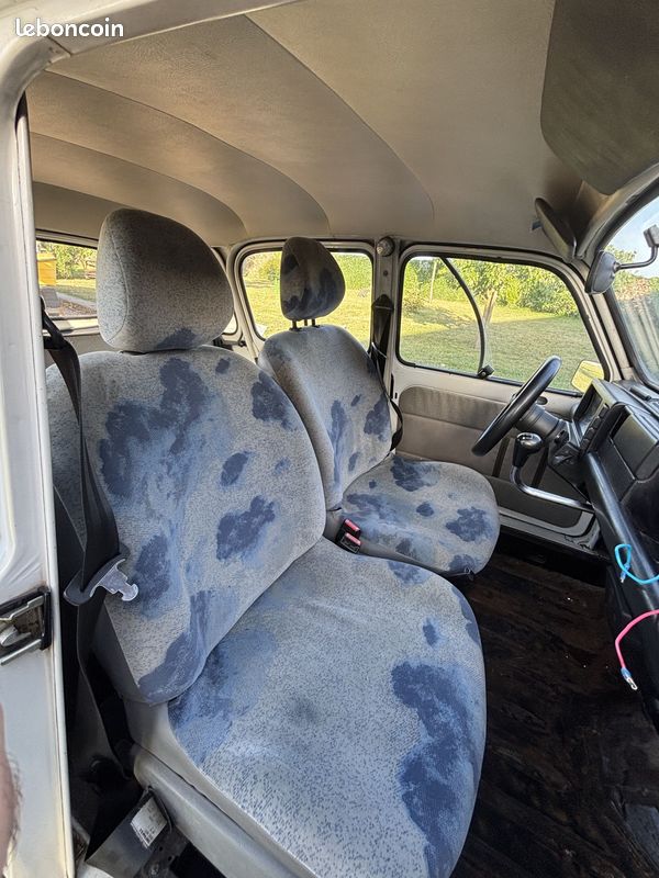 Renault 4L Cleon 900 (image 3)
