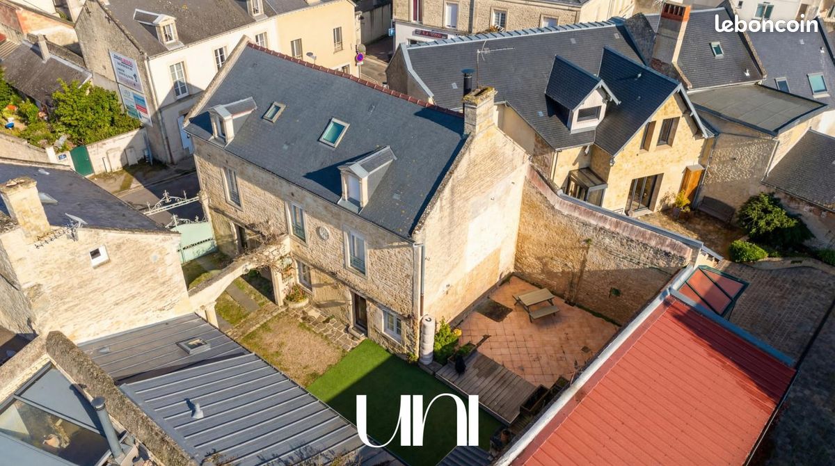 Maison 9 pièces 190 m² · à Luc-sur-Mer · 190 m² · 500 000 €