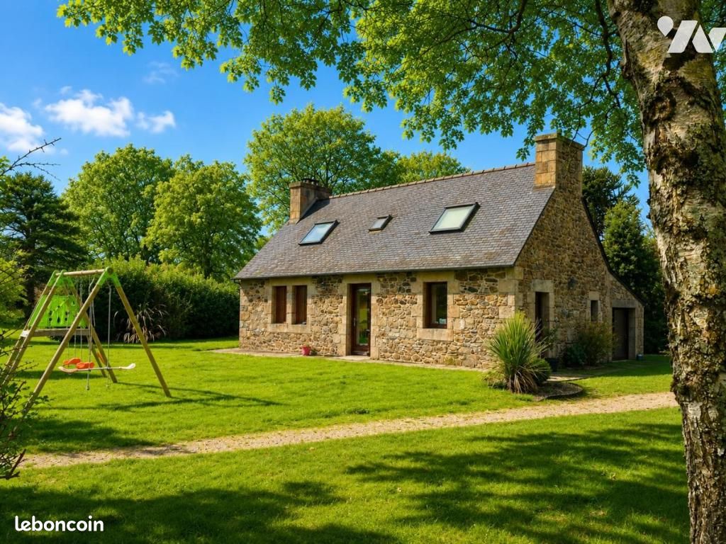 Maison 5 pièces 99 m² · à Kermaria-Sulard · 99 m² · 245 000 €