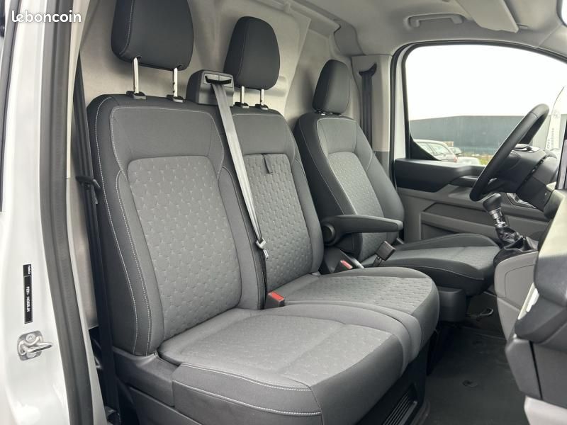 Ford Transit Custom Fg 300 L1H1 2.0 EcoBlue 150ch Limited (image 11)