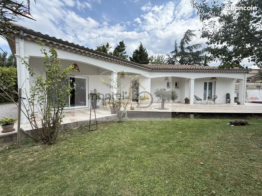 Maison 132 m² · à Montélimar · 132 m² · 379 000 €