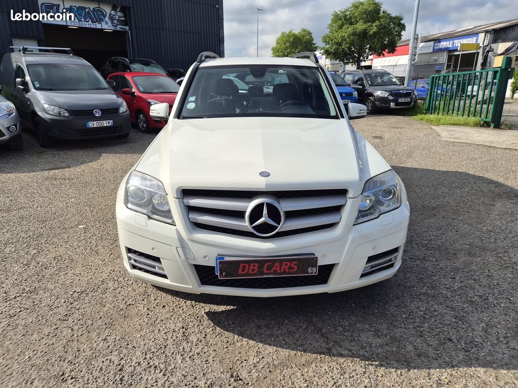 Mercedes Benz GLK 220 CDi 2.1 CDI 16V DPF BlueEFFICIENCY 4MATIC 7G-TRONIC 170 cv - GARANTIE 12 MOIS (image 9)