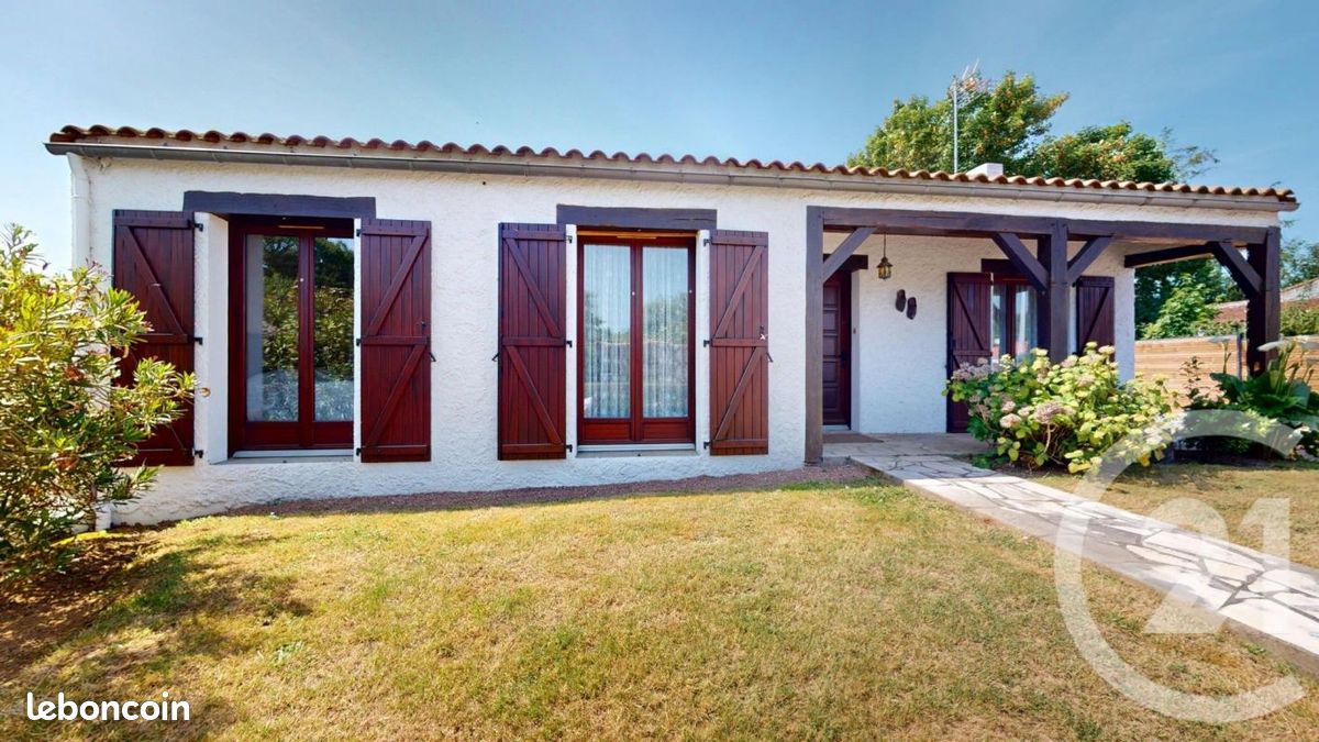 Maison 3 pièces 80 m² · à Saint-Hilaire-la-Forêt · 80 m² · 210 900 €