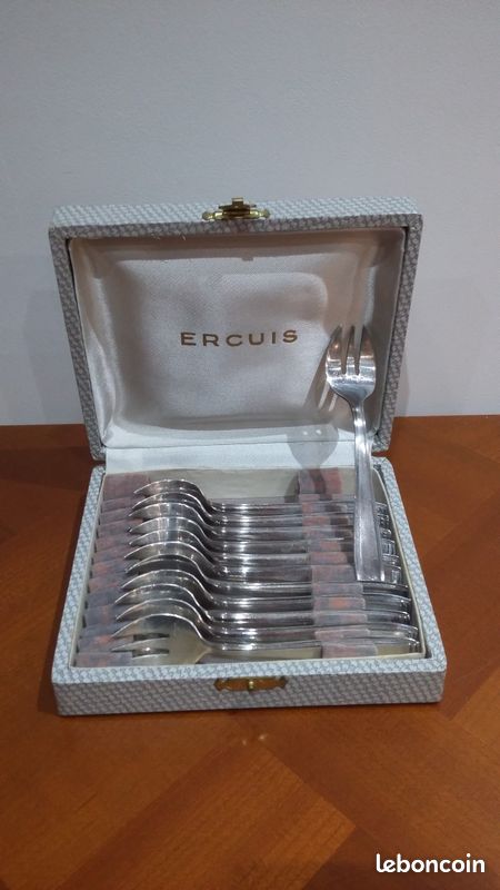 COFFRET DE 12 Fourchettes à Huîtres anciennes en Métal Argenté EUR 150,00 - FR