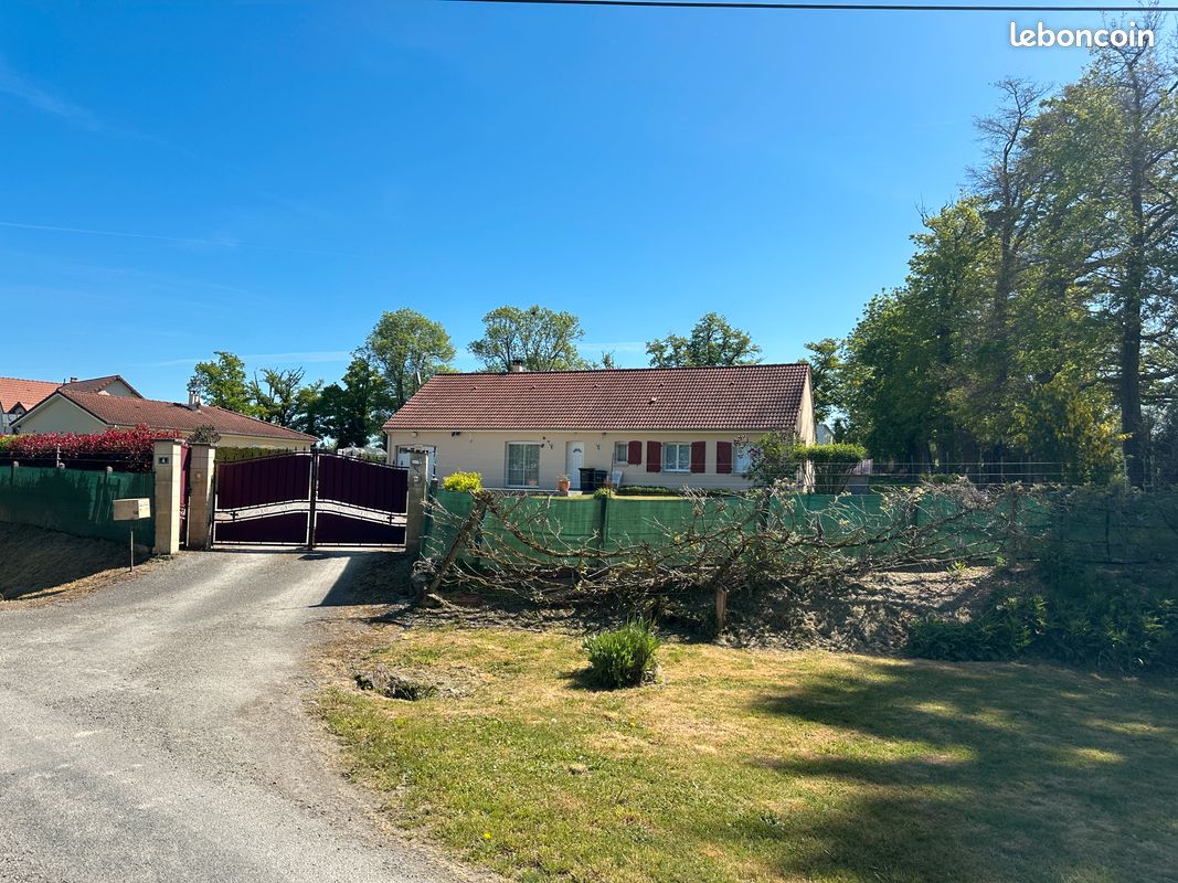Maison 5 pièces 155 m² · à Ajain · 154,5 m² · 230 000 €