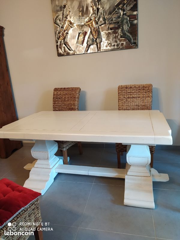 Table Noyer (image 1)