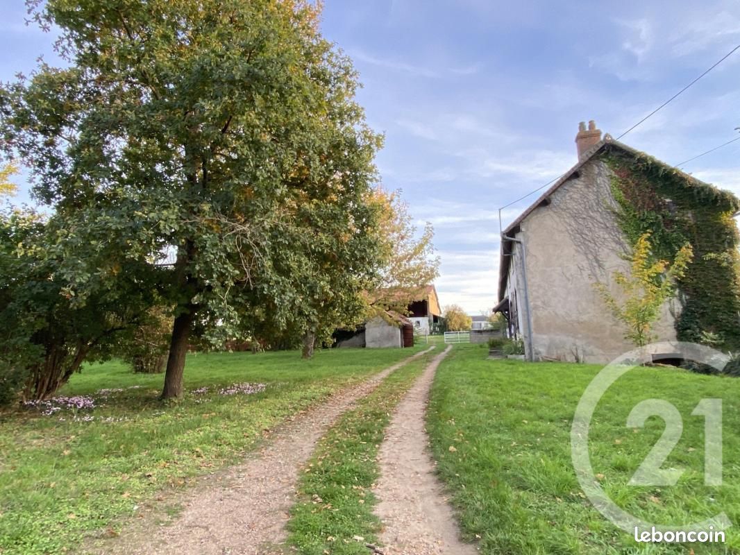 Maison 8 pièces 227 m² (image 2)