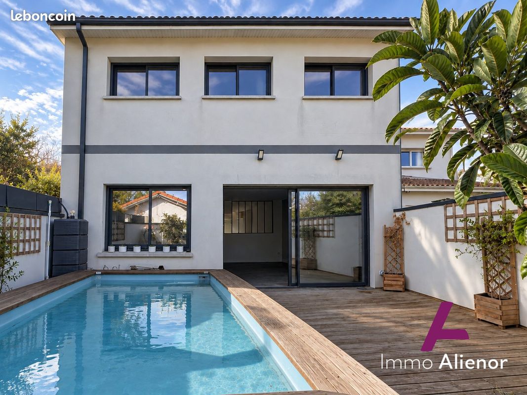 Maison 5 pièces 156 m² · à Bègles · 156 m² · 520 000 €