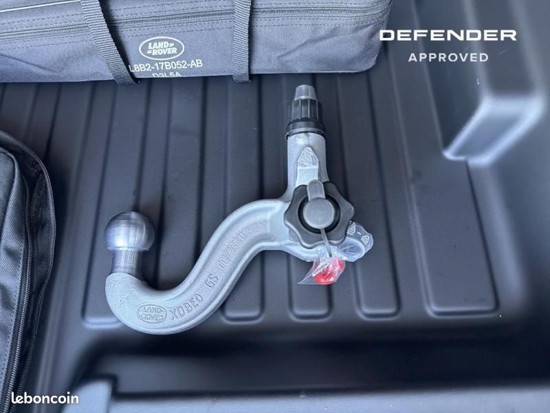 Land-rover Defender 90 3.0 D250 Hard Top X-Dynamic SE (image 23)