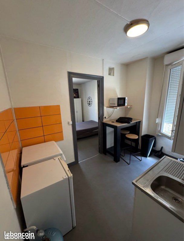 Appartement 2 pièces 28 m² · à Lons-le-Saunier · 28 m² · 350 €/mois