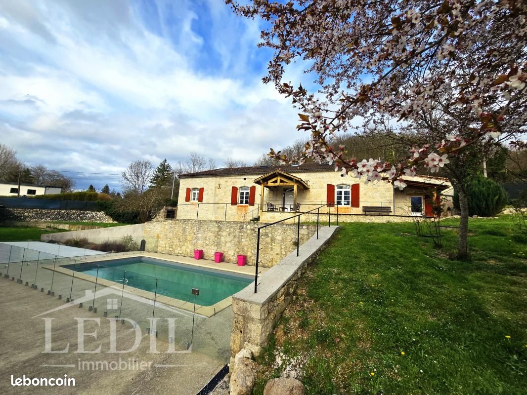 Maison 4 pièces 142 m² · à Pont-du-Casse · 142 m² · 486 500 €