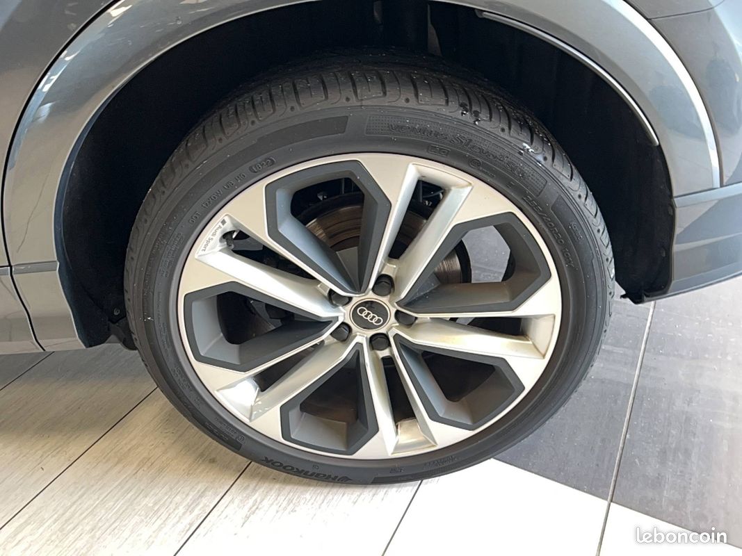 AUDI Q3 35 TDI 150 ch S tronic 7 S line (image 18)