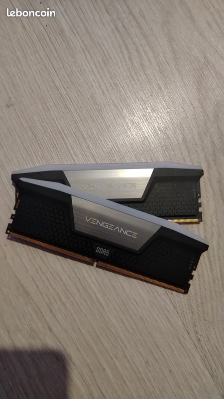 32go ram corsaire vengeance 6000mhz (image 1)
