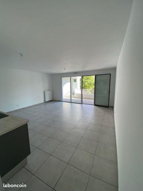 Appartement 3 pièces 68 m² · à Villeurbanne · 68 m² · 946 €/mois