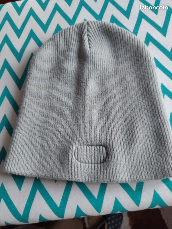 Bonnet gris (image 2)