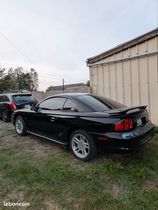 Ford mustang GT v8 1996 (image 2)