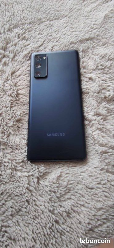 Samsung Galaxy S20 Fe (image 11)