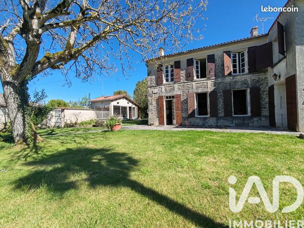 Propriété 6 pièces 240 m²