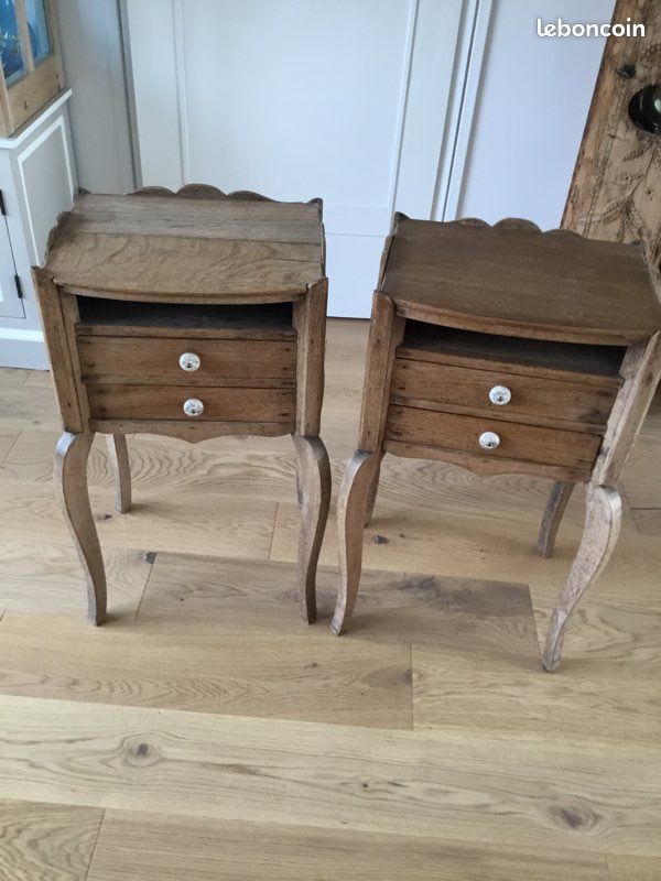 Lot de 2 Tables de Chevet | Table de Nuit 2 Niveaux avec Etagères Ouvertes Pieds Métal Blanc | Leroy Merlin